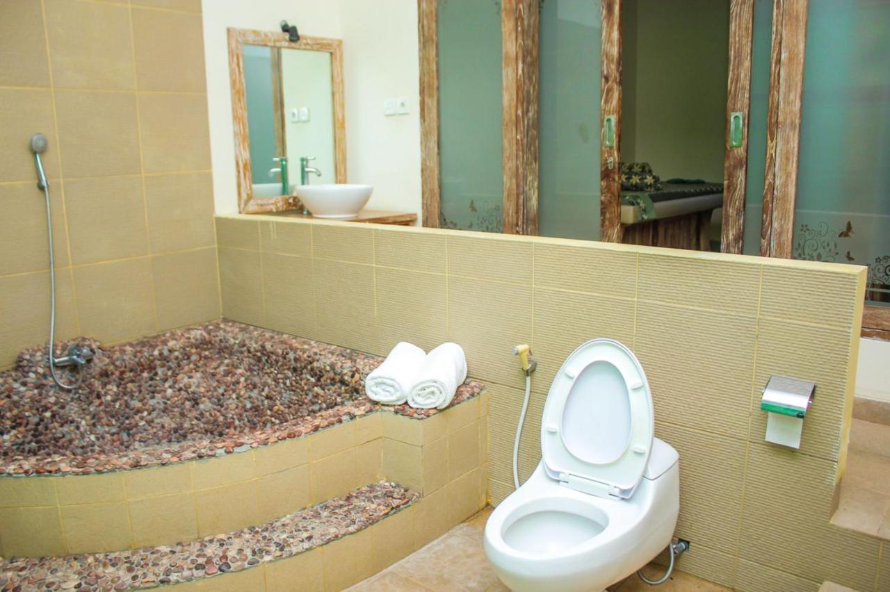 Araminth Guest House And Spa 罗威那 外观 照片